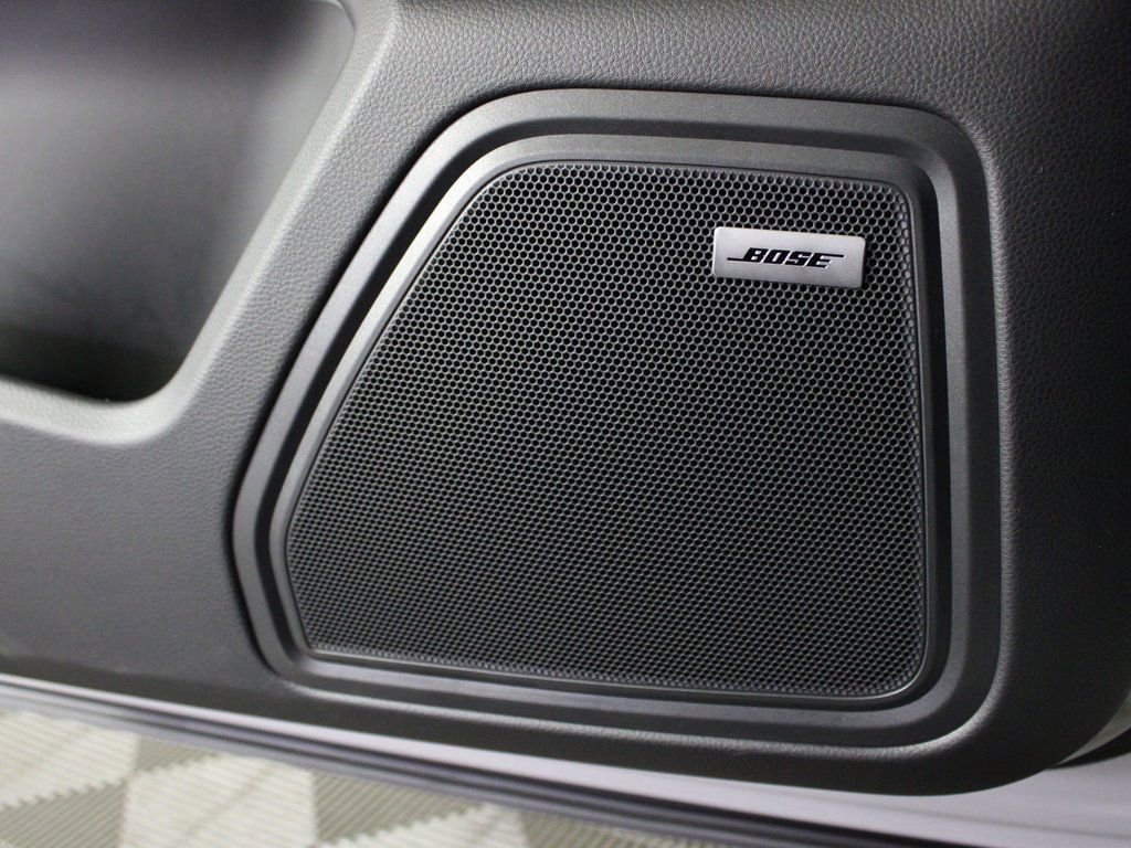 Certified 2026 Porsche Macan image 17