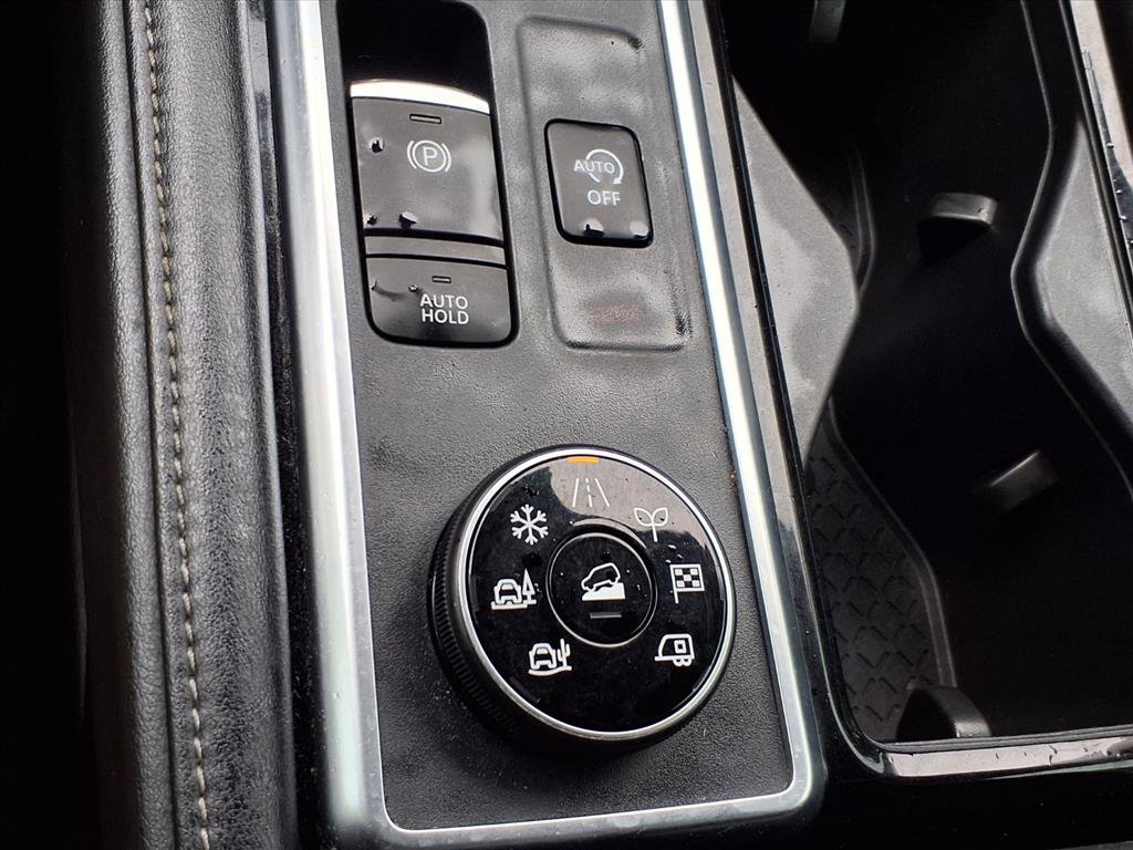 Used 2023 Nissan Pathfinder SL image 23