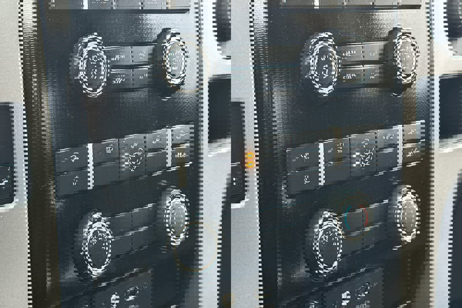 Used 2012 Ford F150 FX4 w/ Max Trailer Tow Pkg image 18