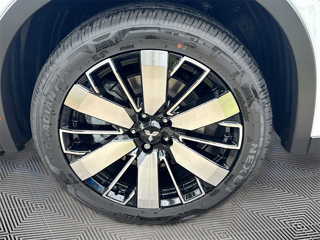 New 2025 Mitsubishi Outlander SE image 34