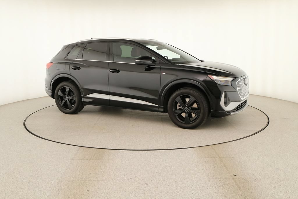 Certified 2024 Audi Q4 e-tron Premium Plus AWD/4WD image 9