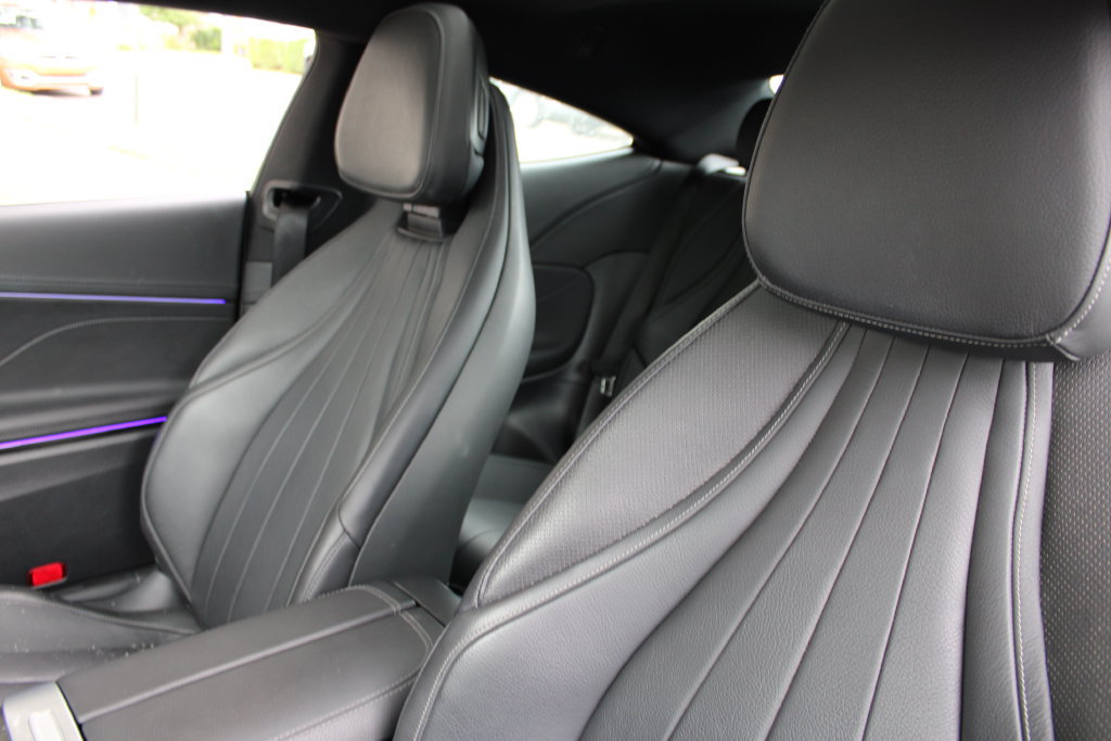Used 2025 Mercedes-Benz CLE 300 4MATIC Coupe w/ AMG Line image 9