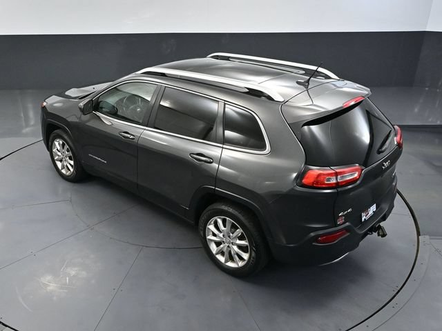 Used 2015 Jeep Cherokee Limited w/ Luxury Group AWD/4WD image 57