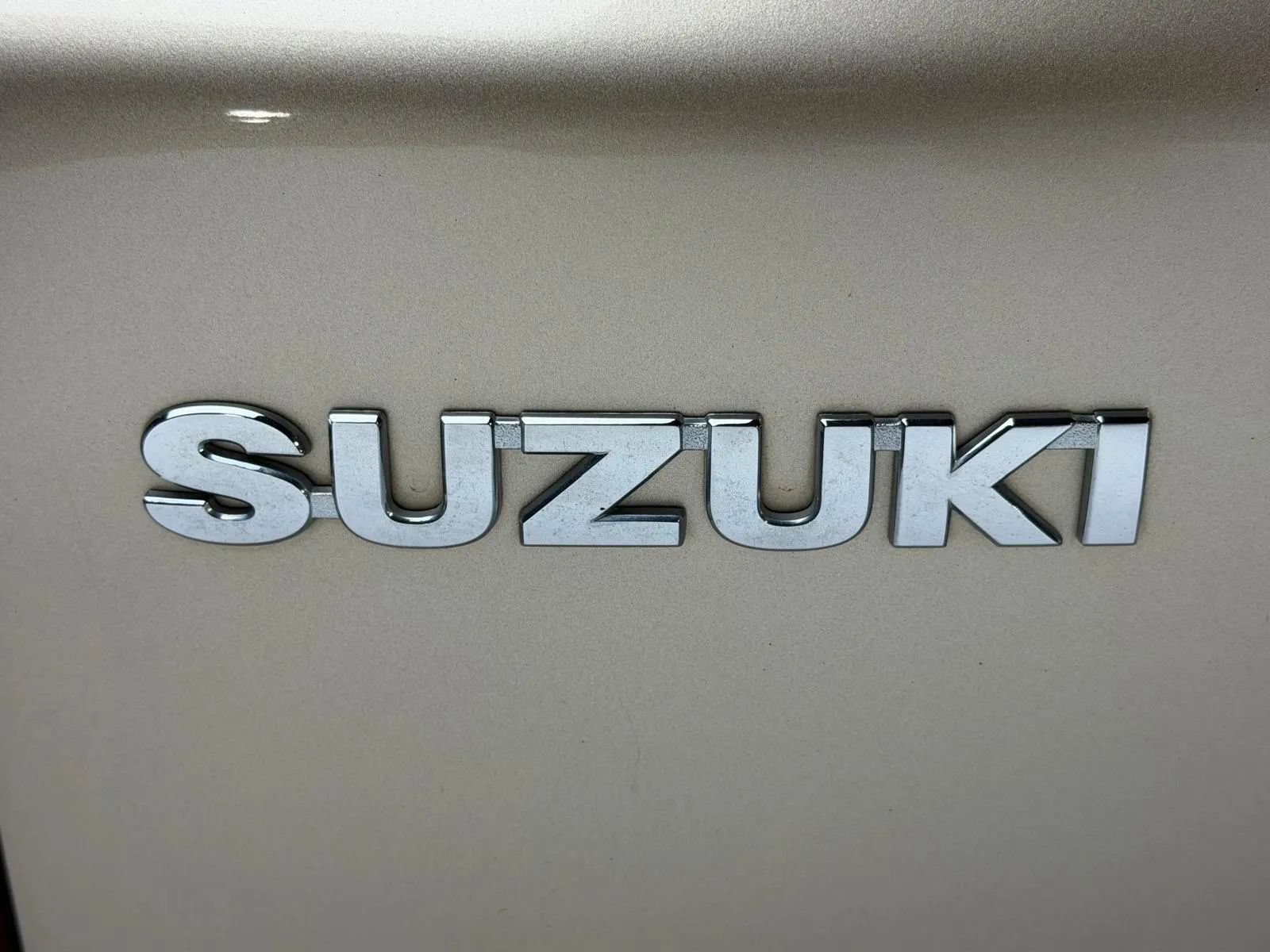 Used 2008 Suzuki XL7 2WD w/ 3rd Row image 9