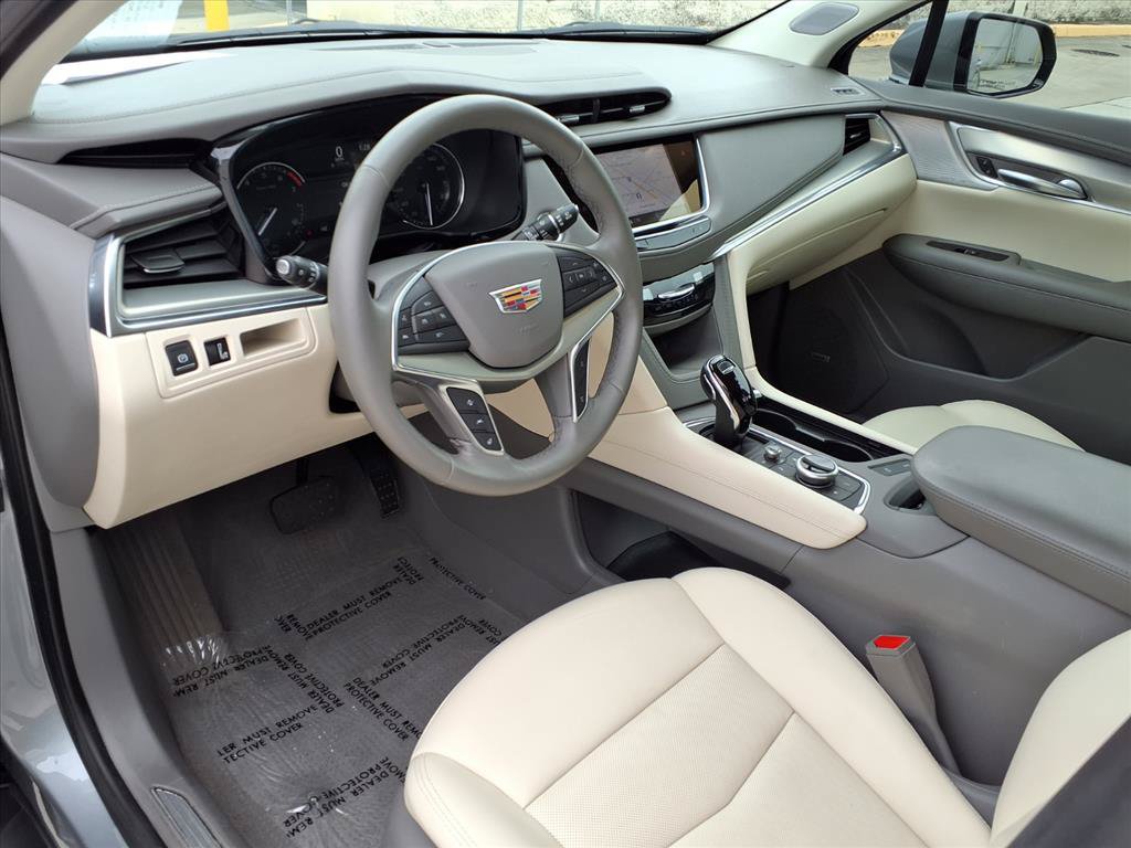 Used 2023 Cadillac XT5 Premium Luxury FWD image 18