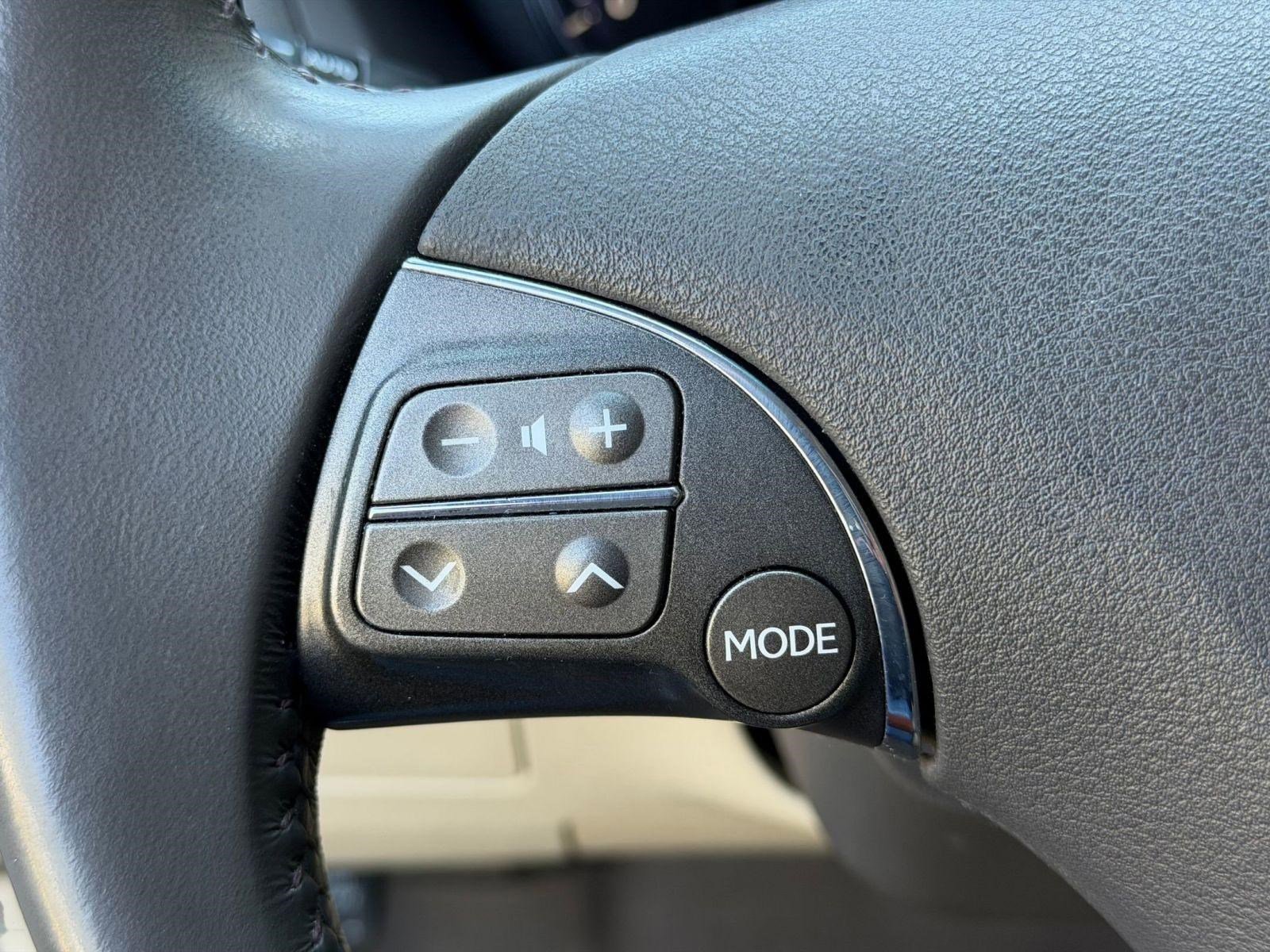 Used 2011 Lexus ES 350 image 26