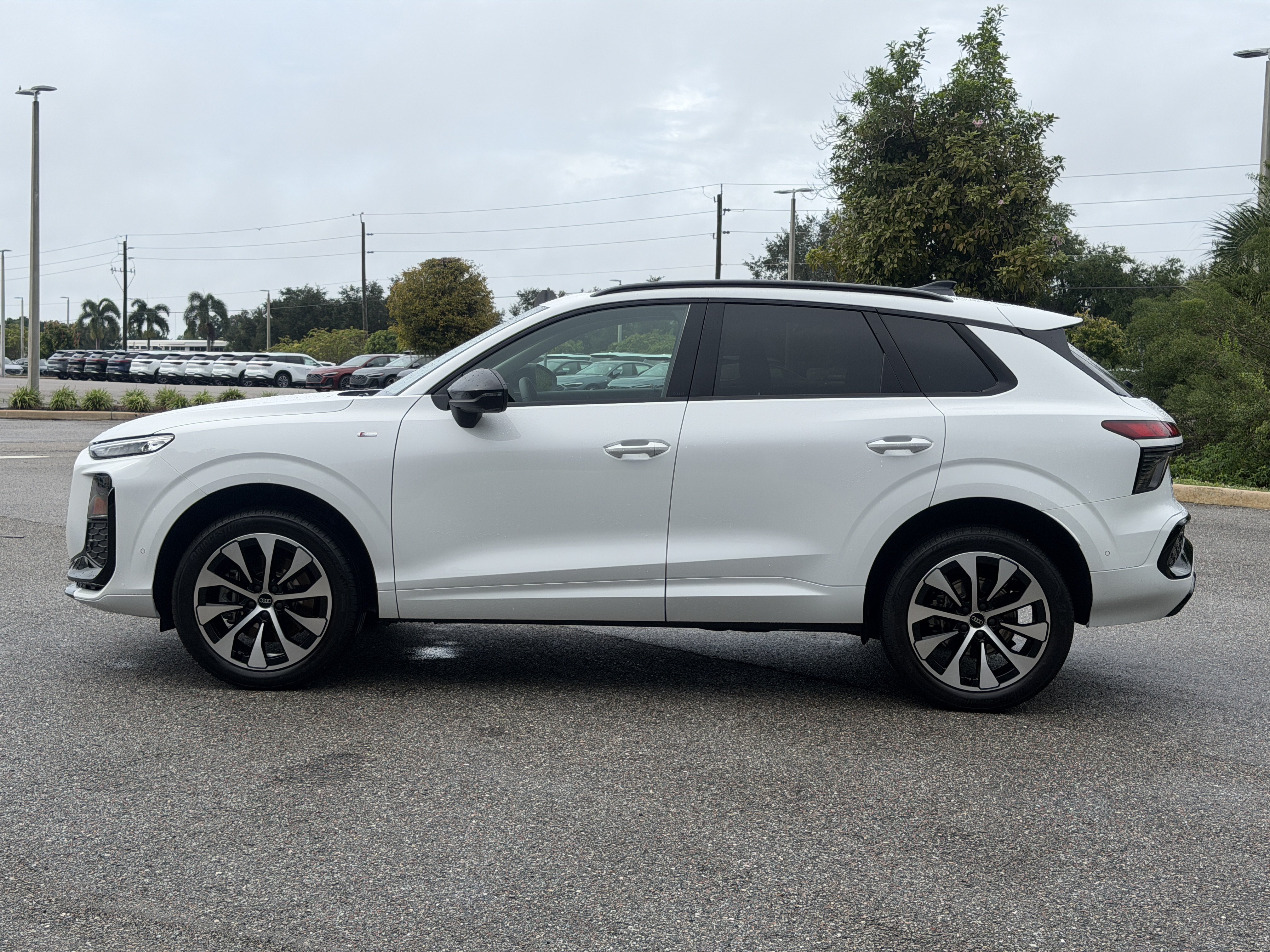 Used 2026 Audi Q3 quattro 2.0T AWD/4WD image 4