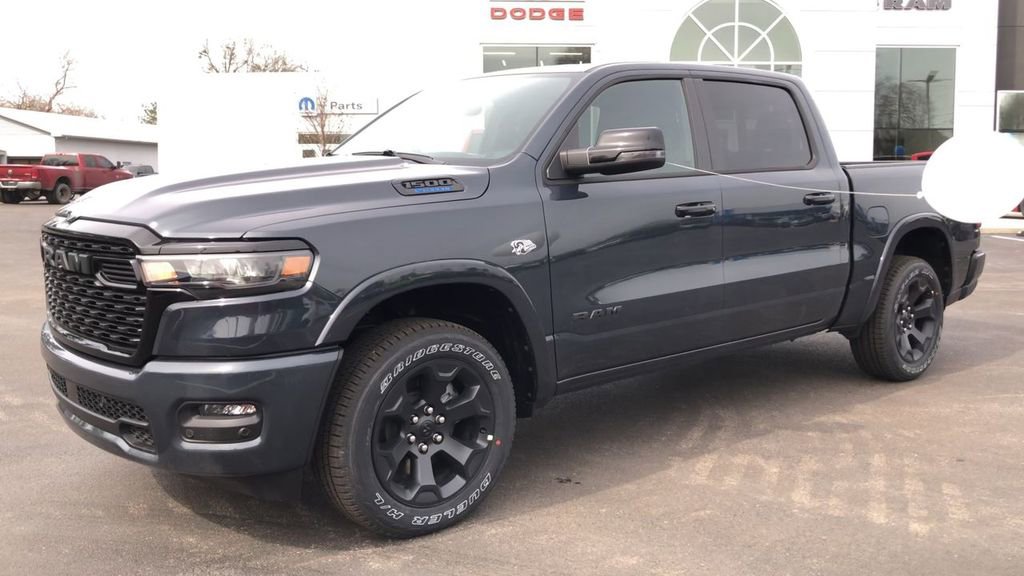 New 2026 RAM 1500 4x4 Crew Cab image 4