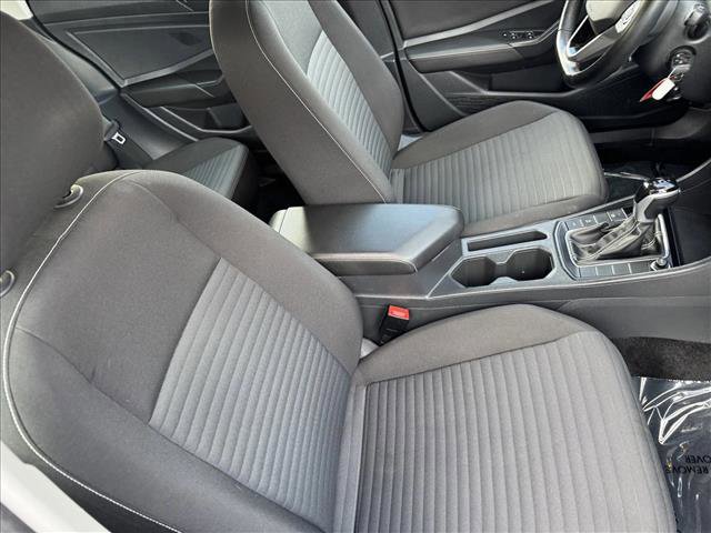 Used 2024 Volkswagen Jetta S image 30
