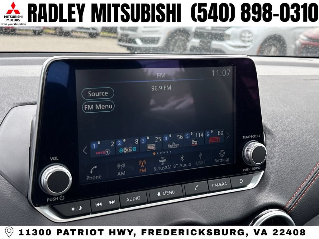 Used 2025 Nissan Sentra SR w/ SR Premium Package FWD image 8