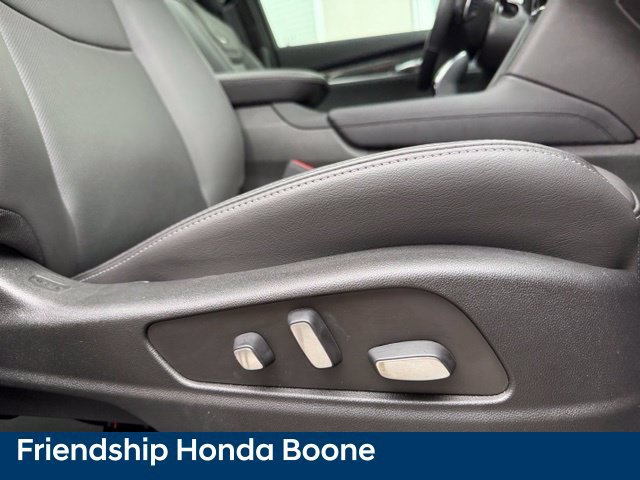 Used 2024 Cadillac XT6 Sport w/ Technology Package AWD/4WD image 65