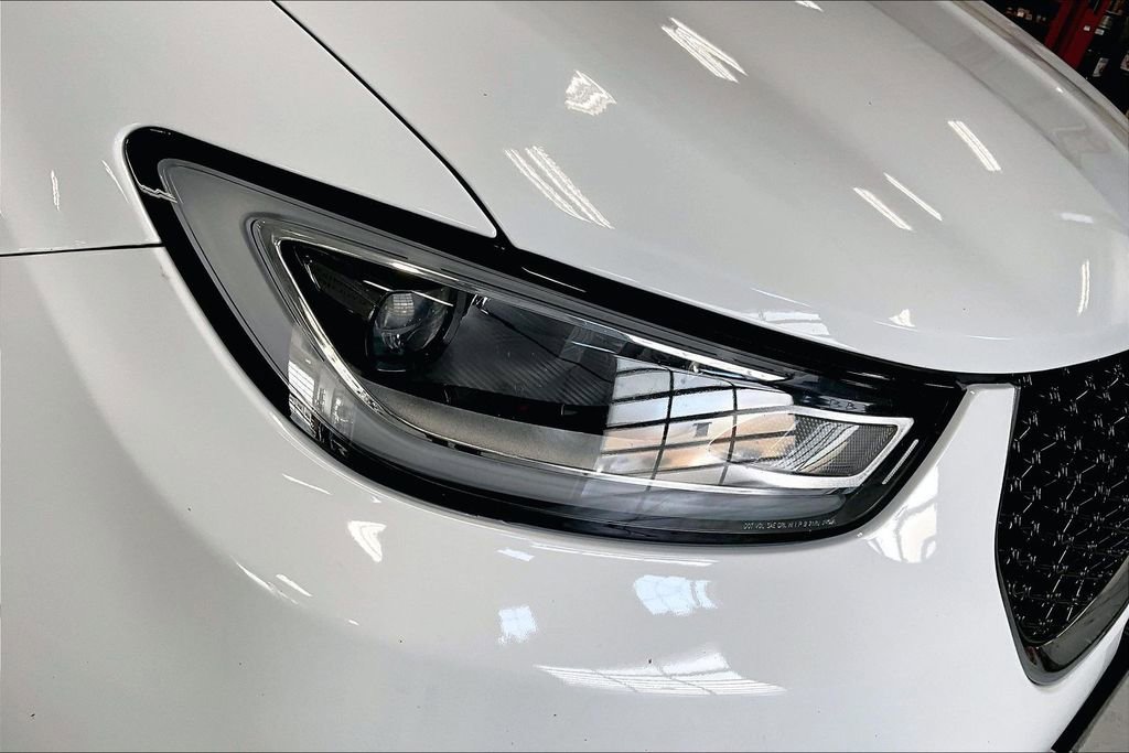 Used 2024 Chrysler Pacifica Touring-L FWD image 28