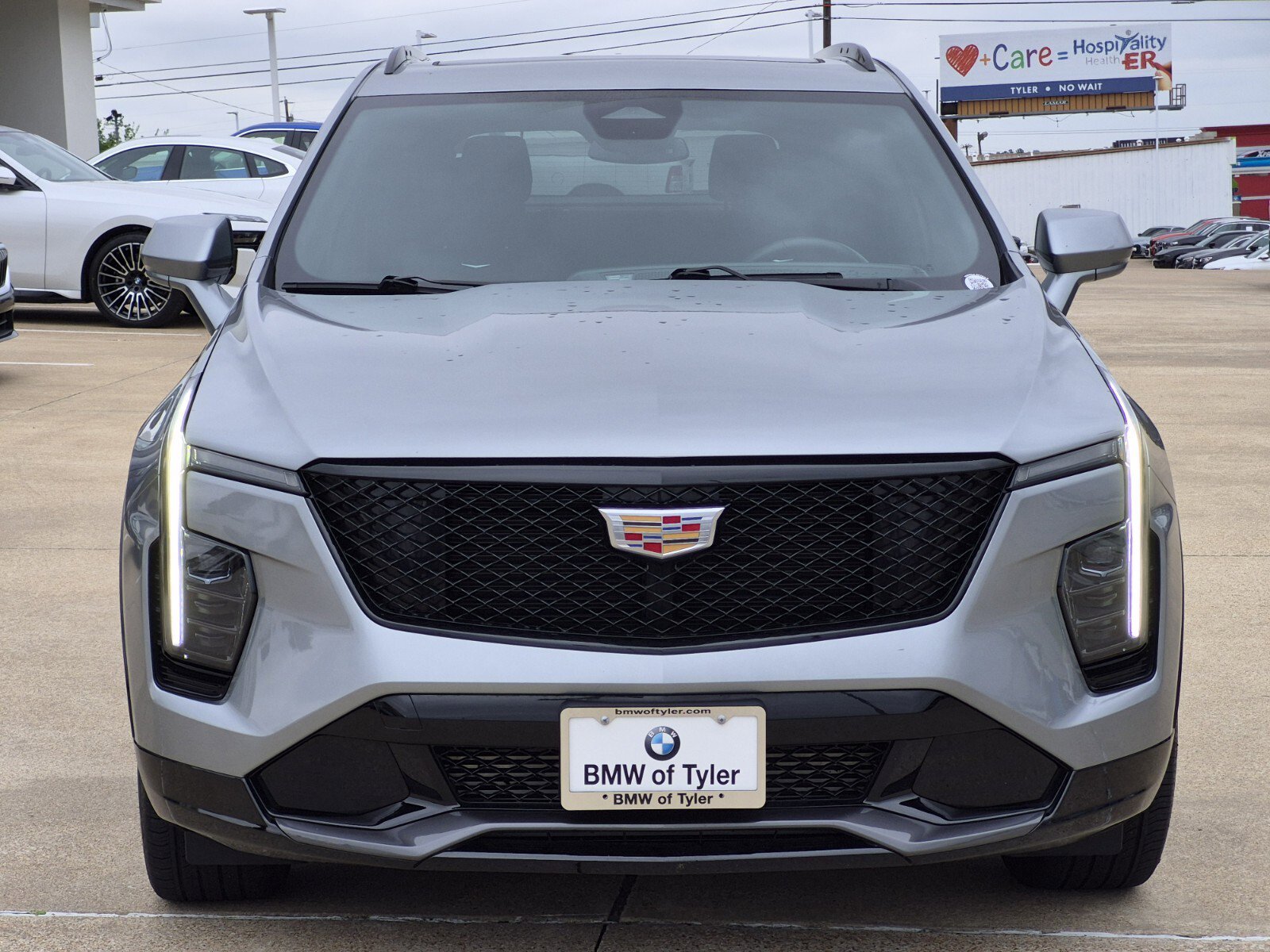 Used 2024 Cadillac XT4 Sport w/ LPO, Floor Liner Package FWD image 2