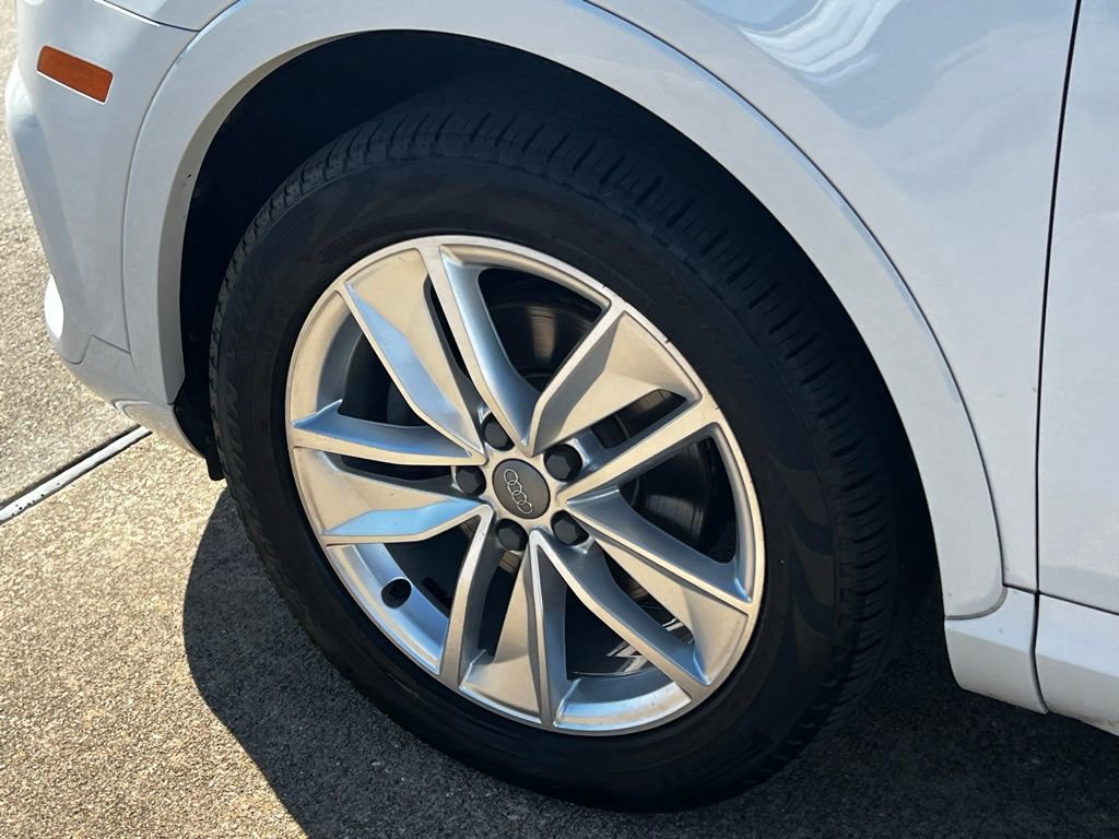 Used 2017 Audi Q3 2.0T Premium Plus w/ Premium Plus Package image 42