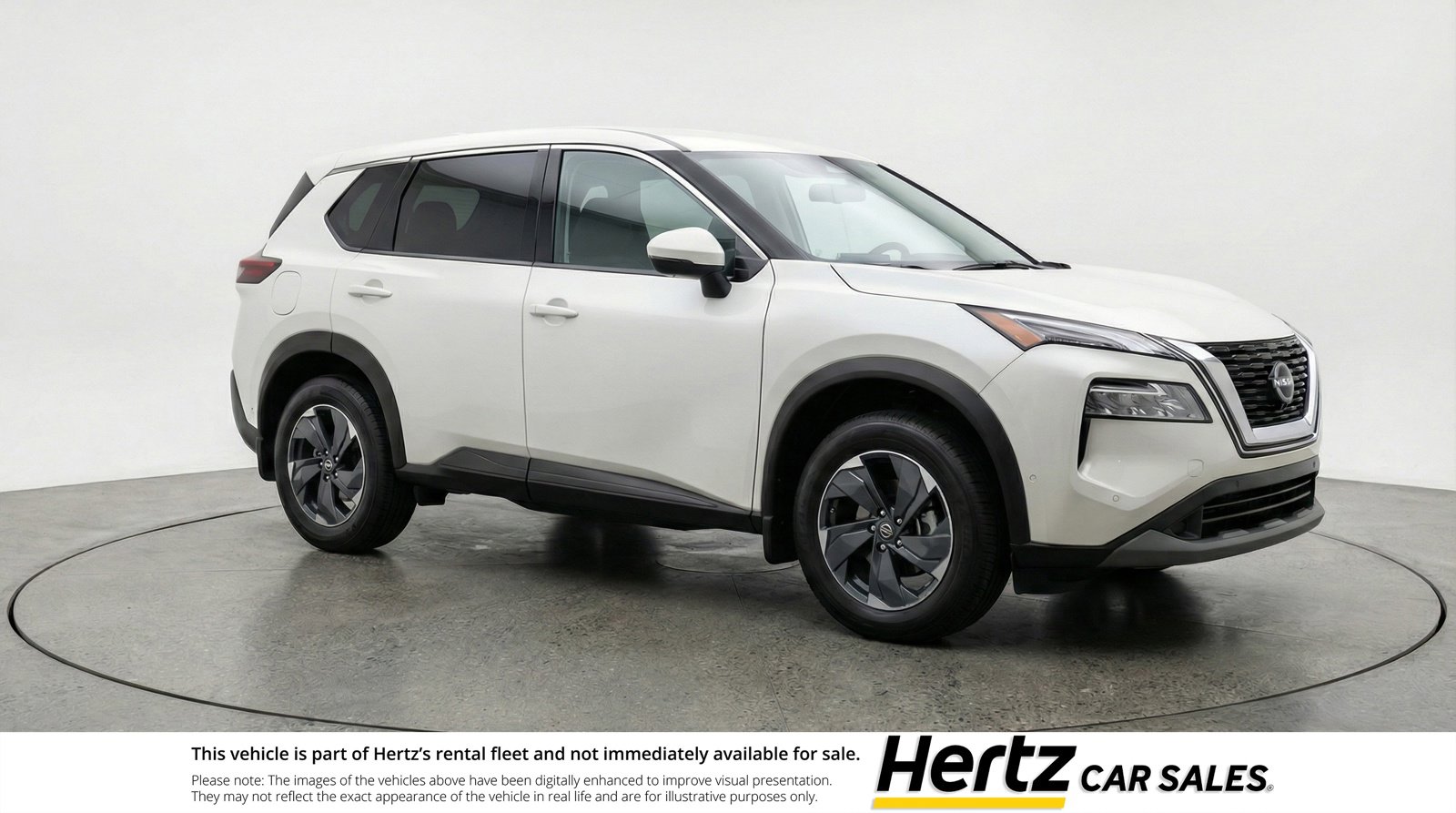 Used 2025 Nissan Rogue SV image 1