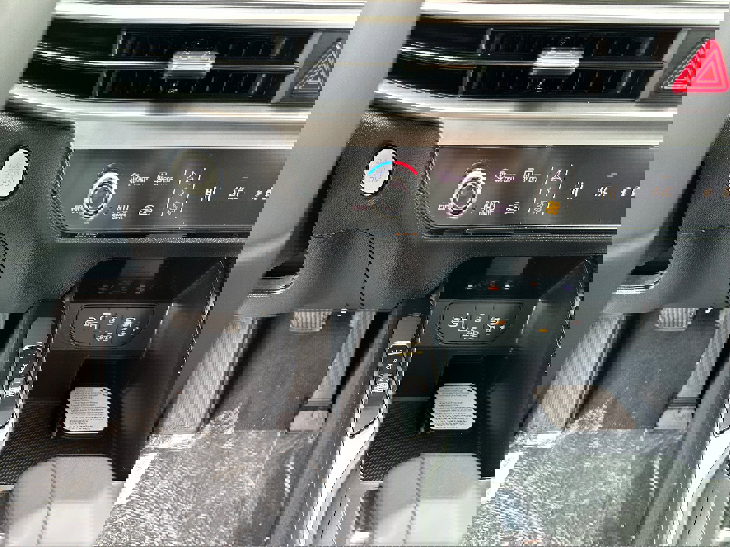 New 2026 Kia Sorento S image 43