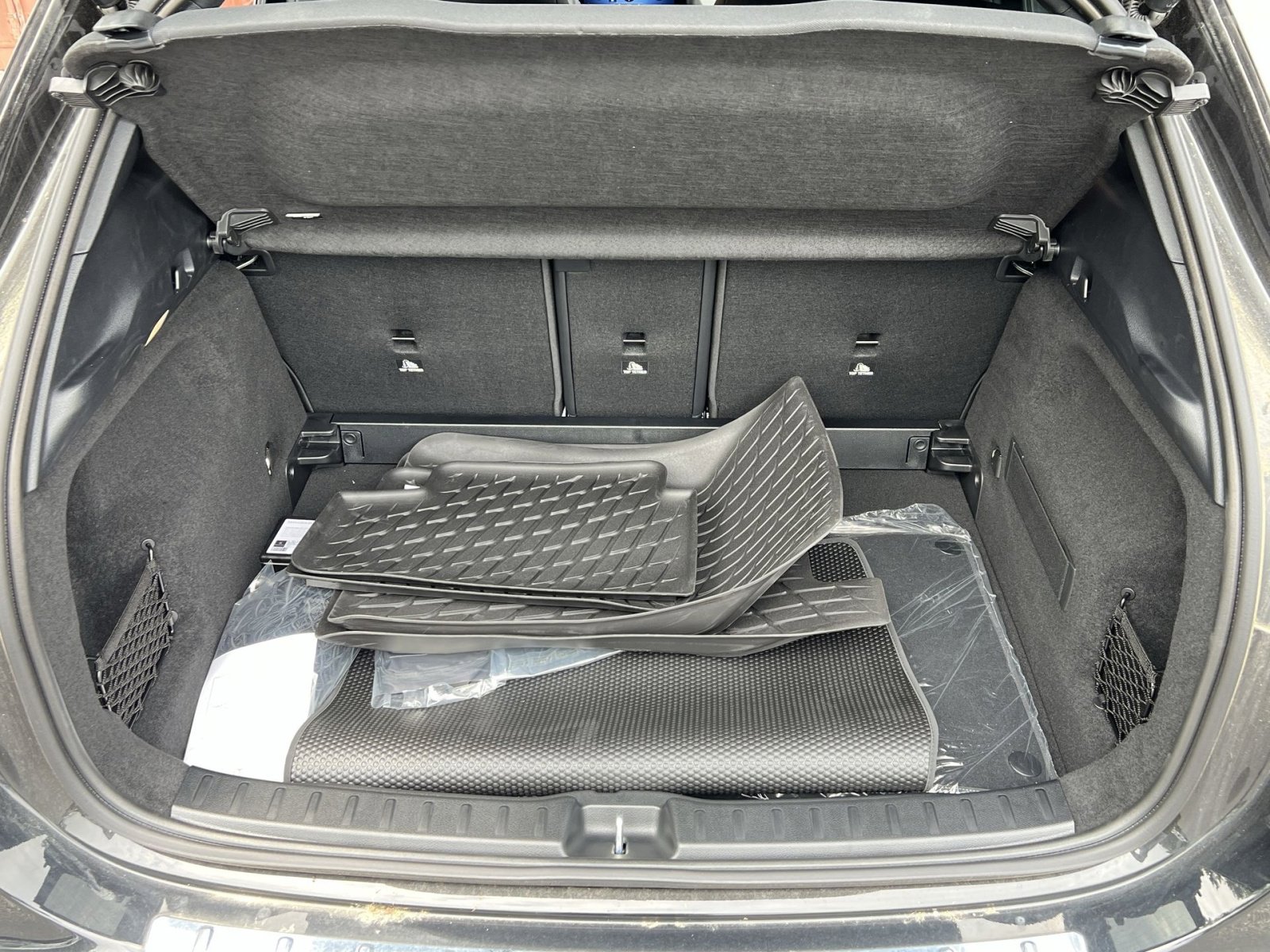 Certified 2025 Mercedes-Benz GLA 250 4MATIC image 24