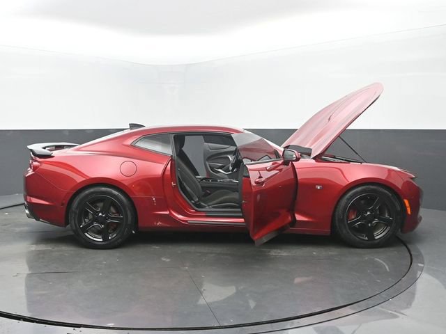 Used 2021 Chevrolet Camaro LT RWD image 53