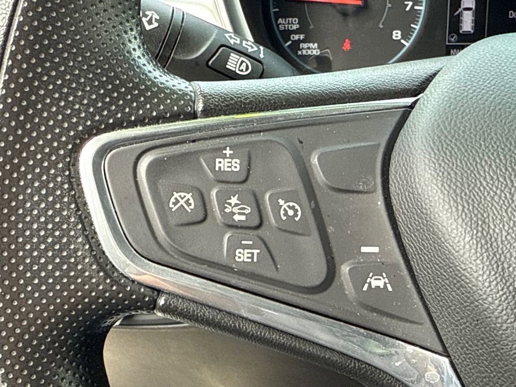 Used 2022 Chevrolet Equinox LS image 31