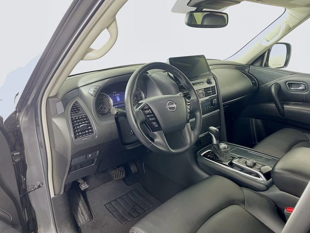 Used 2024 Nissan Armada SV image 10
