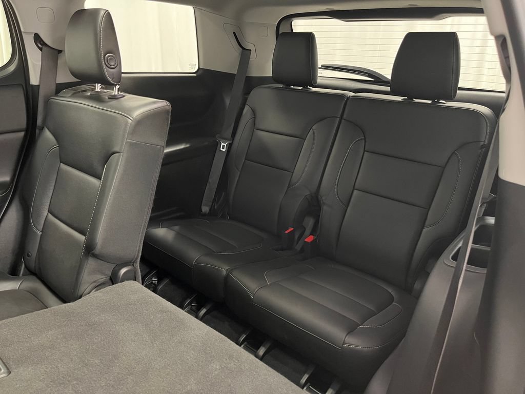 Used 2019 GMC Acadia SLT w/ LPO, Black Accent Package AWD/4WD image 36