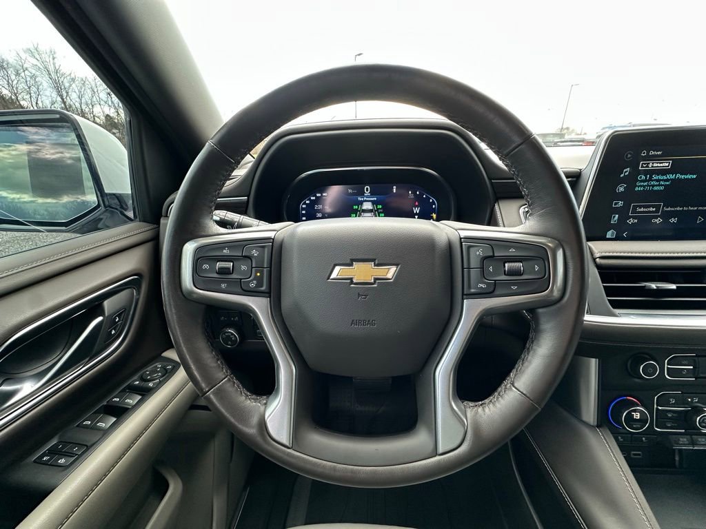 Used 2022 Chevrolet Tahoe LT w/ Luxury Package image 9