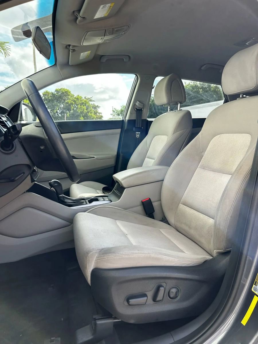 Used 2017 Hyundai Tucson Sport image 8