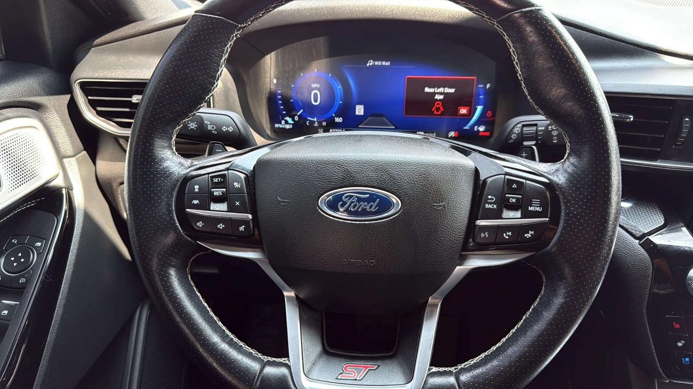 Used 2022 Ford Explorer ST w/ Equipment Group 401A AWD/4WD image 11