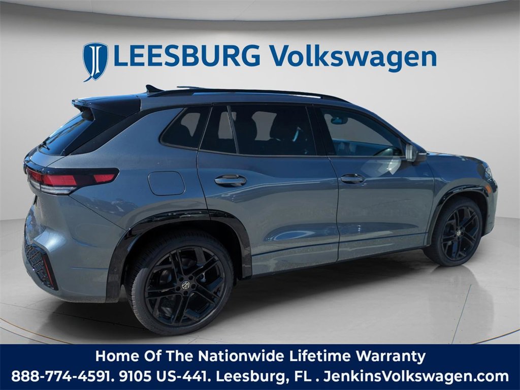 New 2026 Volkswagen Tiguan SE R-Line image 5