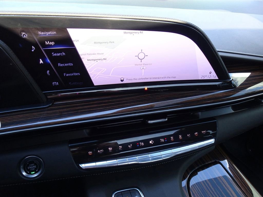 Certified 2024 Cadillac Escalade ESV Premium Luxury image 20