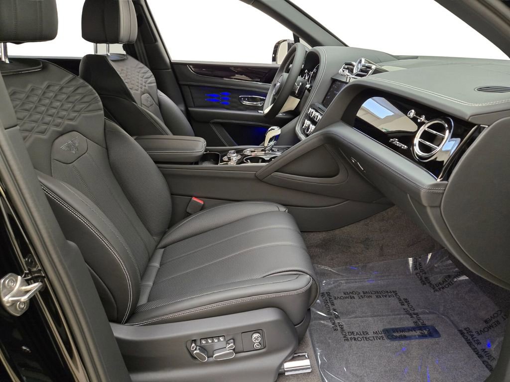 New 2025 Bentley Bentayga AWD/4WD image 2