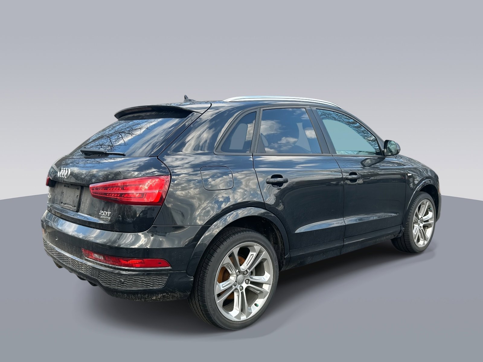 Used 2018 Audi Q3 2.0T Premium image 3