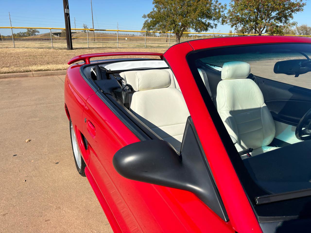 Used 1994 Ford Mustang GT RWD image 15