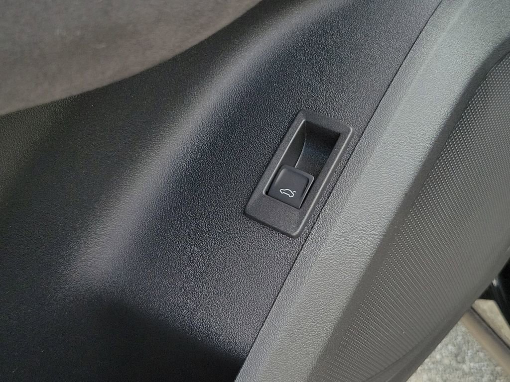 New 2026 Audi SQ5 Premium Plus AWD/4WD image 19