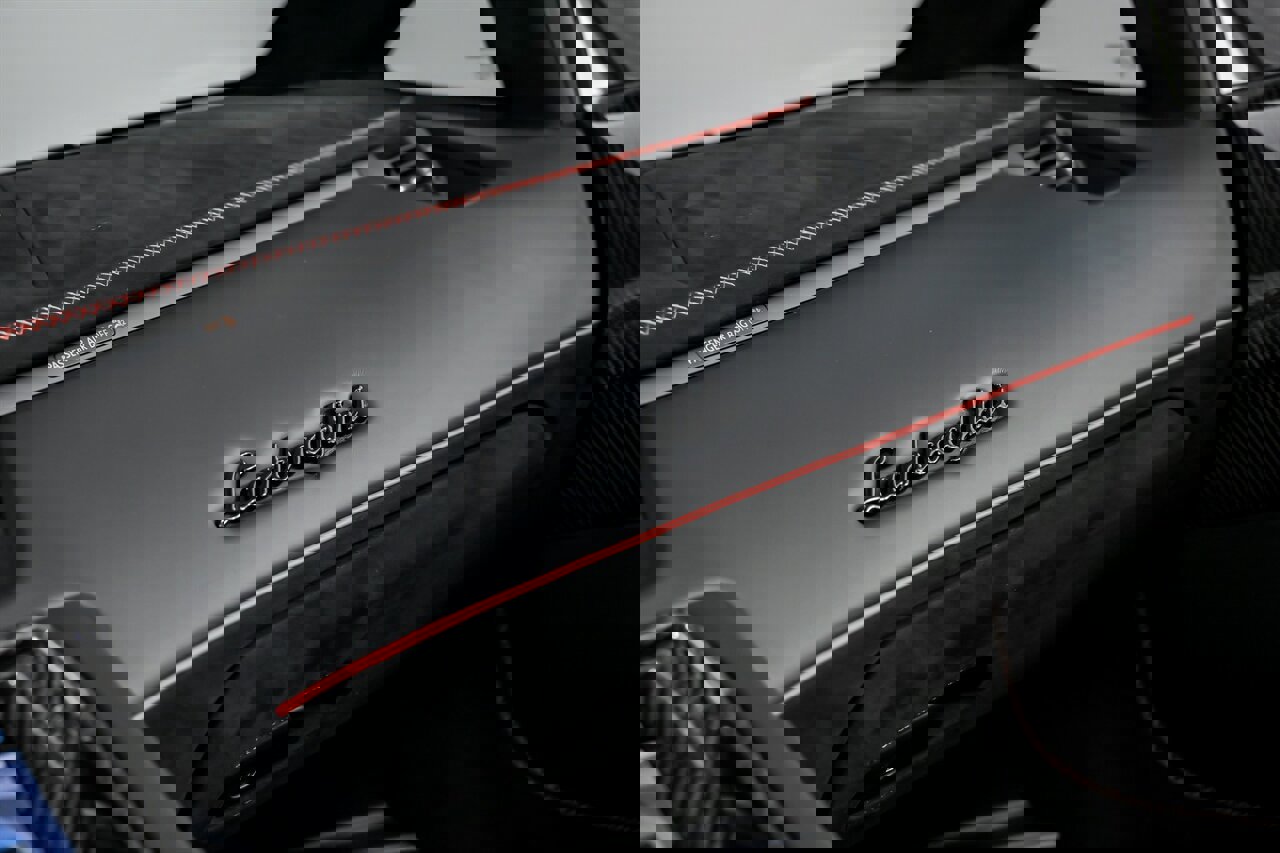 Used 2021 Lamborghini Aventador SVJ image 40