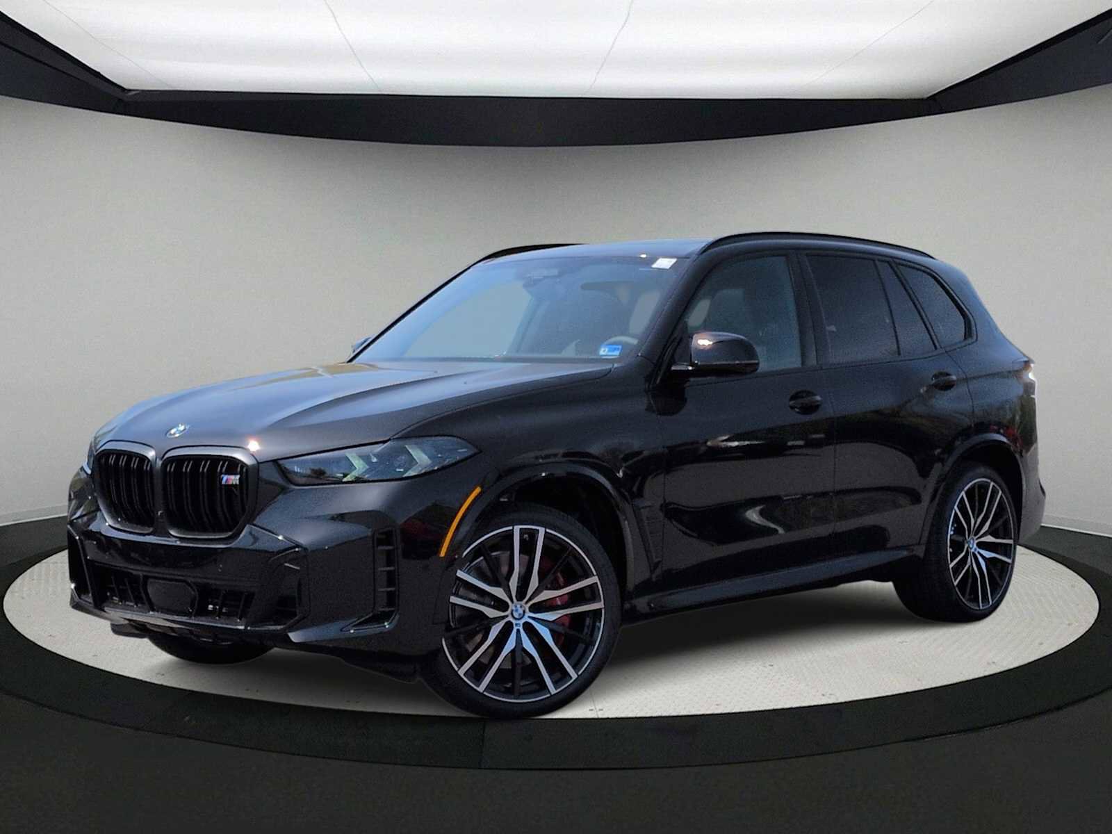 New 2026 BMW X5 M60i image 1