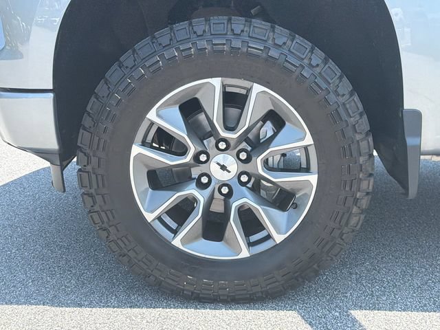 Used 2023 Chevrolet Silverado 1500 RST w/ Convenience Package II AWD/4WD image 13