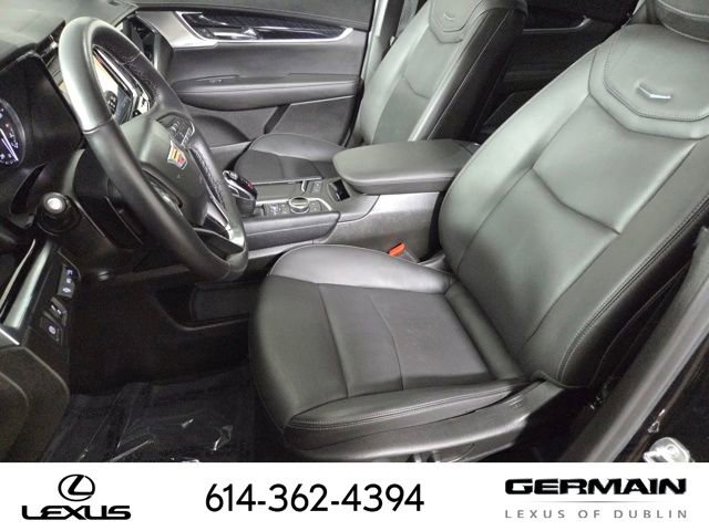 Used 2025 Cadillac XT6 Premium Luxury w/ Technology Package image 18