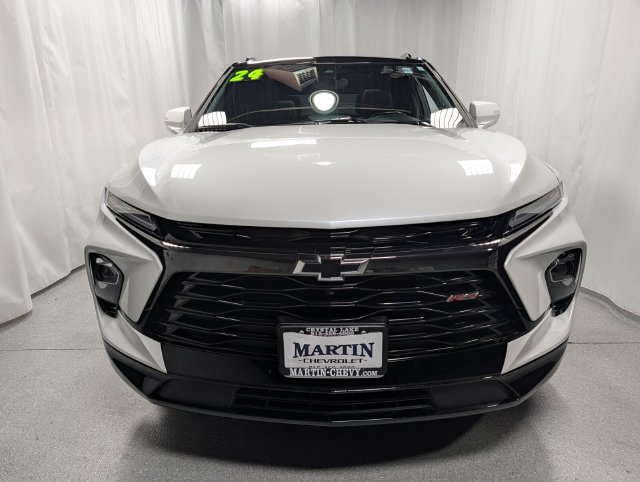 Certified 2024 Chevrolet Blazer RS w/ Driver Confidence II Package AWD/4WD image 9