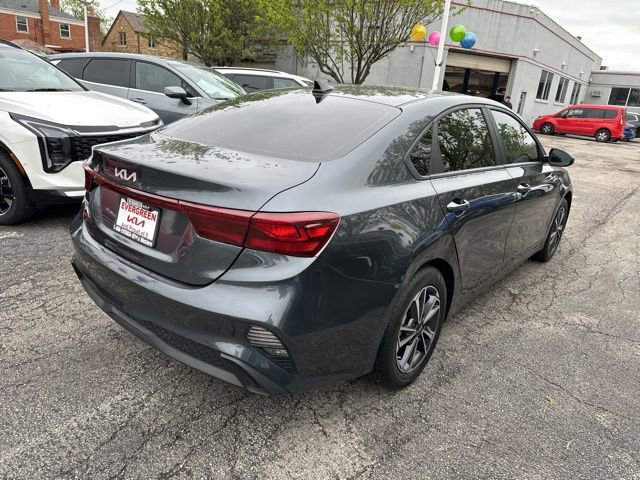 Used 2024 Kia Forte LXS FWD image 4