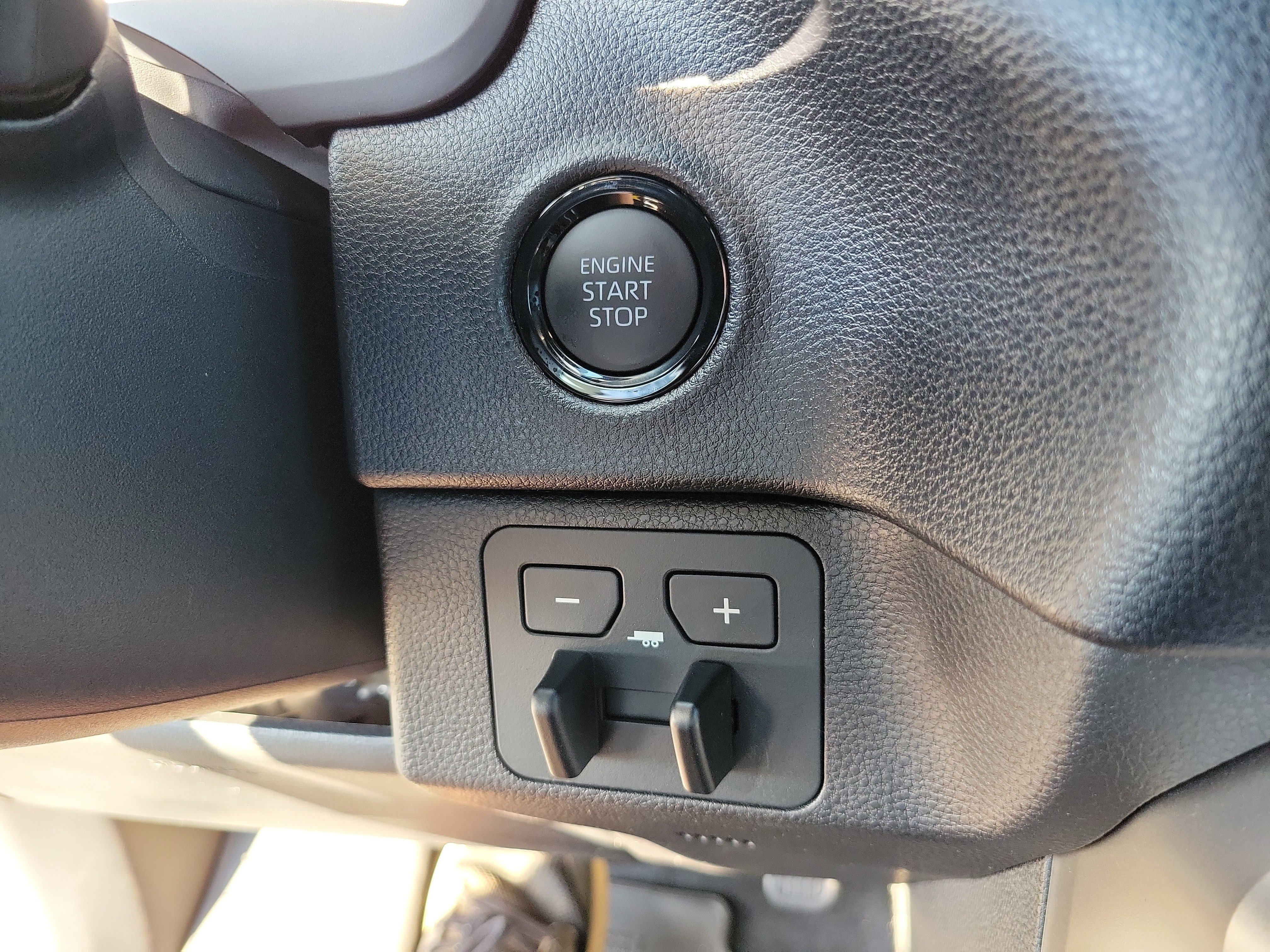 New 2026 Toyota Tundra SR5 w/ SR5 Convenience Package image 28