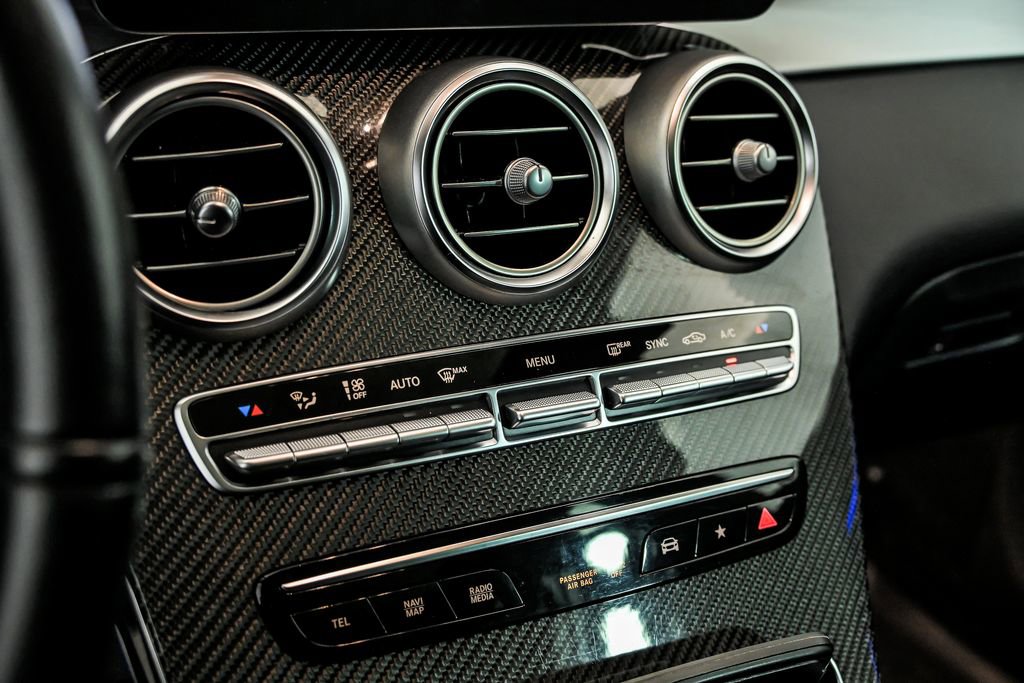 Used 2022 Mercedes-Benz GLC 43 AMG 4MATIC image 21