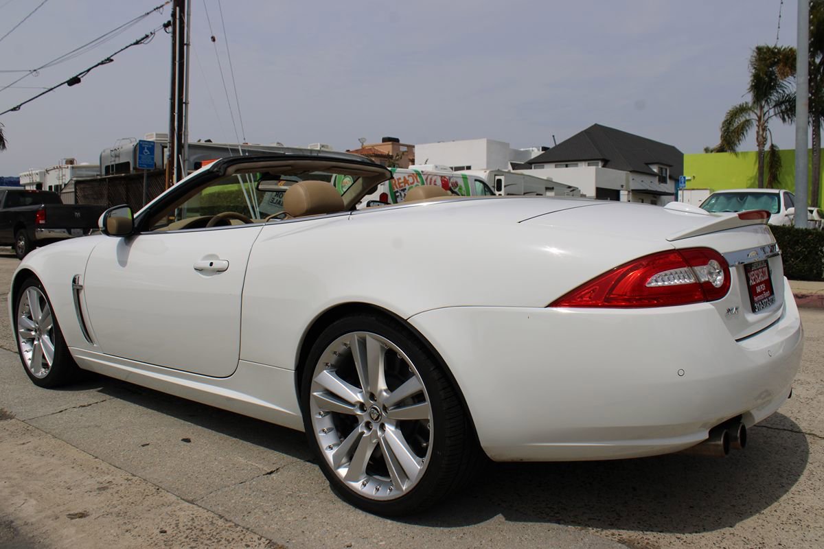 Used 2011 Jaguar XKR R image 3