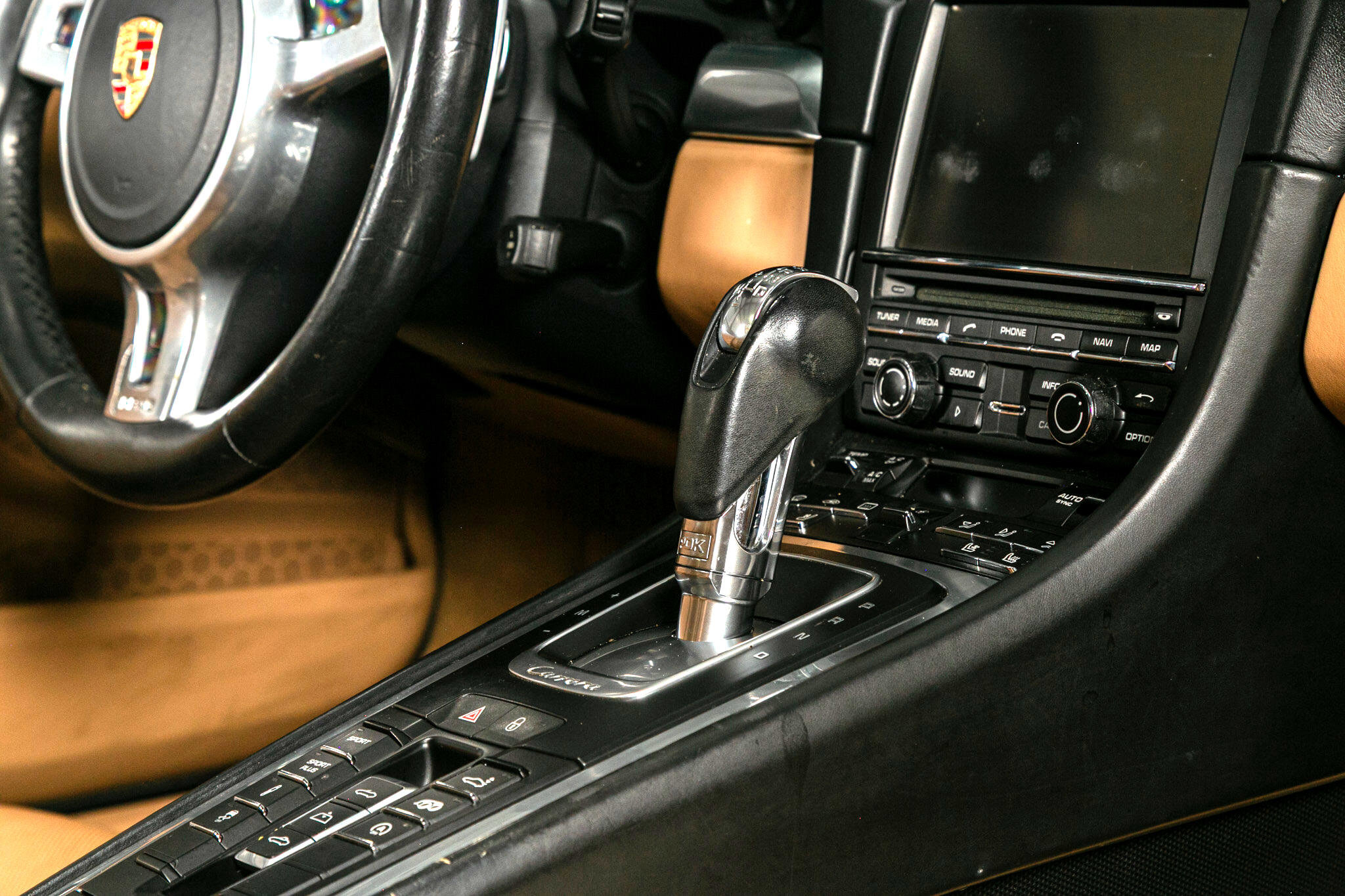 Used 2015 Porsche 911 Carrera S image 30