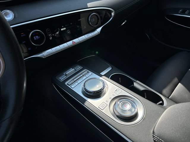 Used 2025 Genesis GV70 2.5T AWD/4WD image 15