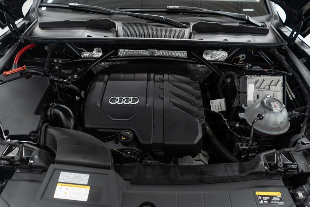 Used 2023 Audi Q5 2.0T Premium Plus w/ Premium Plus Package AWD/4WD image 40