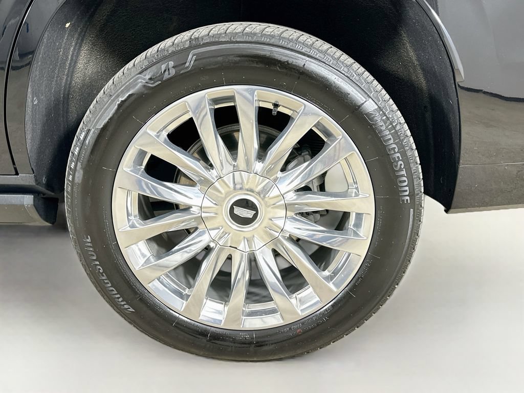 Certified 2024 Cadillac Escalade Premium Luxury w/ Performance Package AWD/4WD image 40