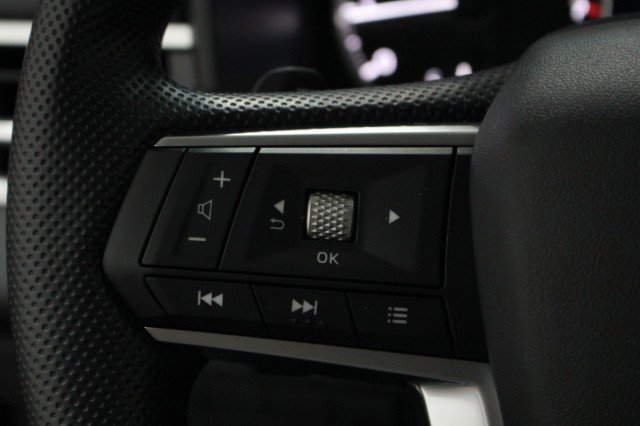 New 2026 Mitsubishi Outlander ES FWD image 9