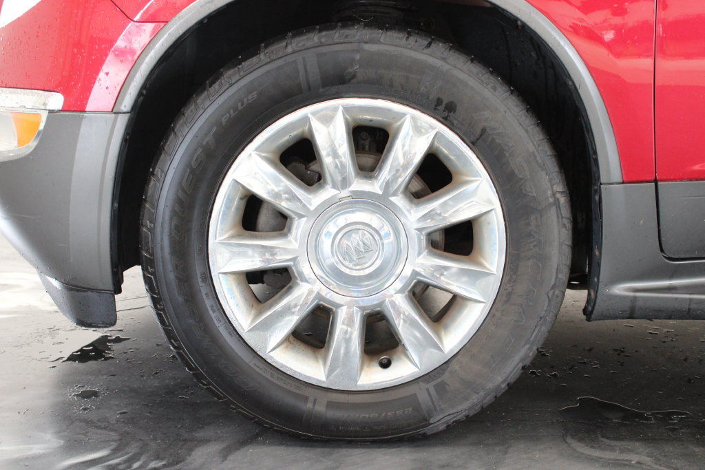 Used 2012 Buick Enclave Leather FWD image 27