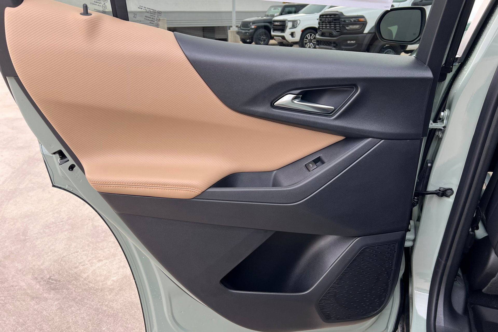 New 2026 Chevrolet Equinox ACTIV image 19